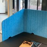 WRAP & MOON - écran acoustique de bureau en PET